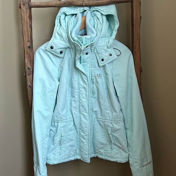 Abercrombie & Fitch Kids All Season Weather Warrior Jacket Size Small - Picture 3 of 12